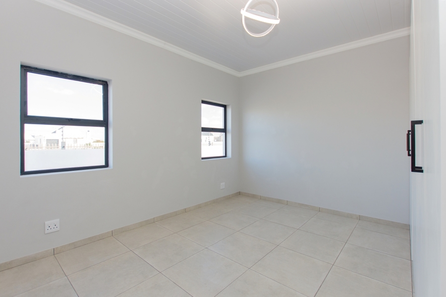 3 Bedroom Property for Sale in Velddrif Western Cape